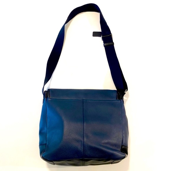 Men’s | Coach | Camden Leather Map Bag | Navy - Picture 10 of 16